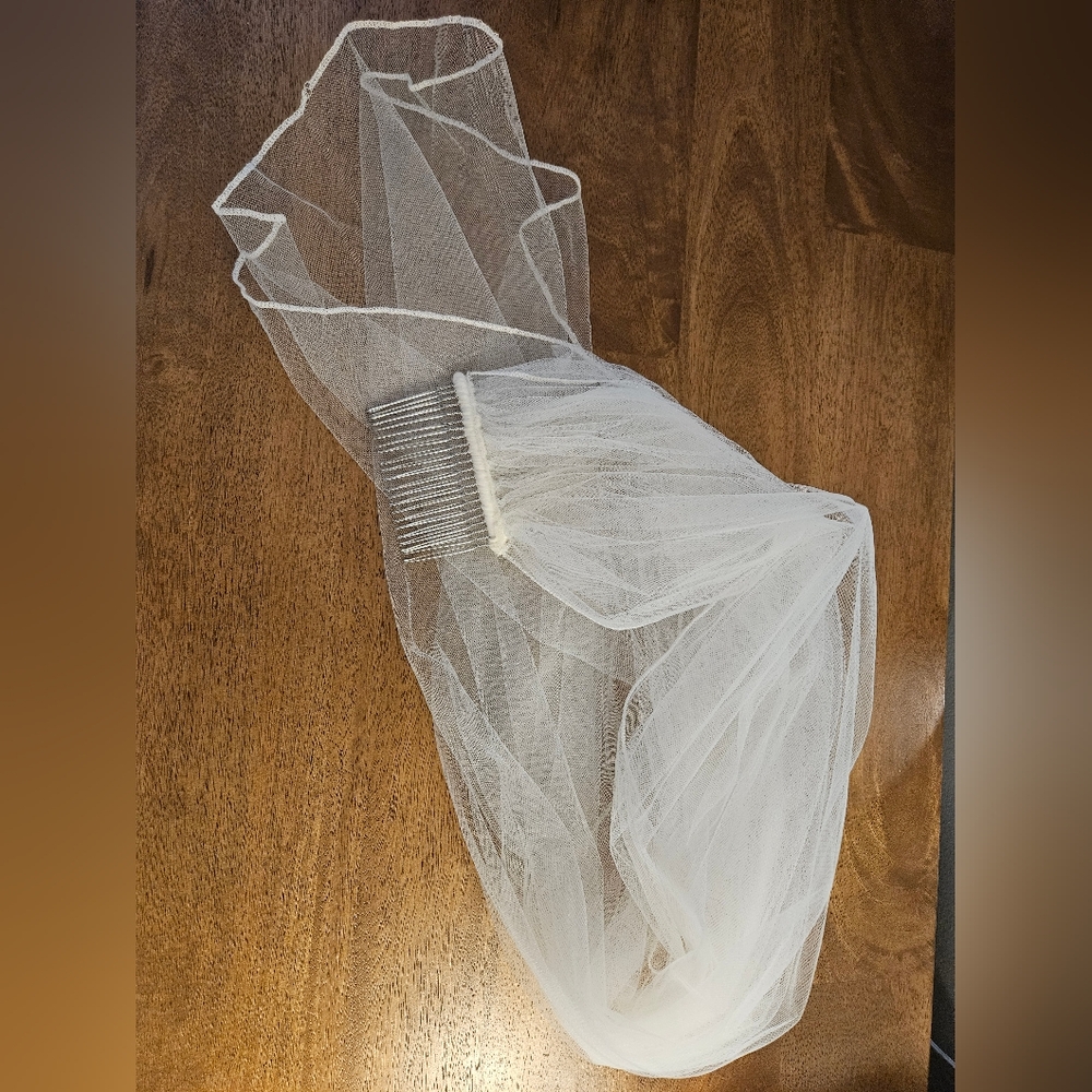 Bridal Veil to match posted bridal gown
